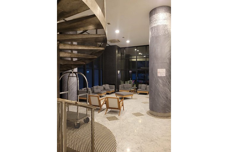 Admirable Flat Jardins - Garagem, Ar Condicionado