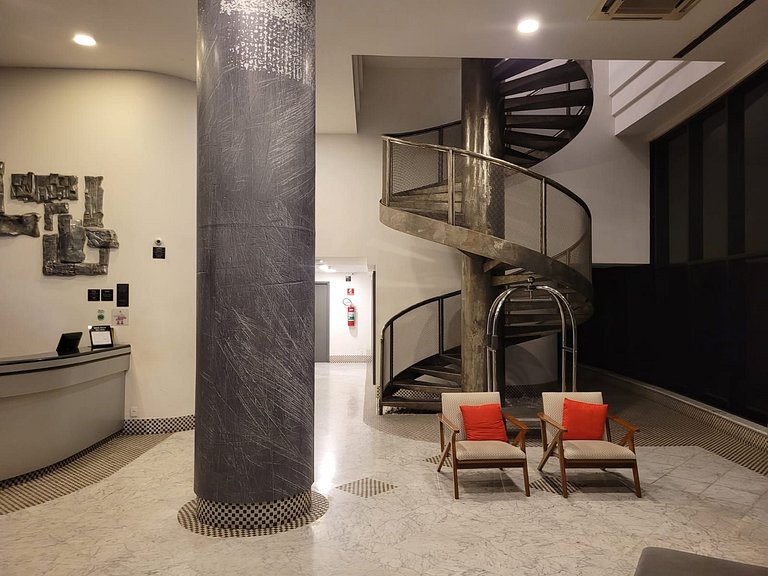 Admirable Flat Jardins - Garagem, Ar Condicionado