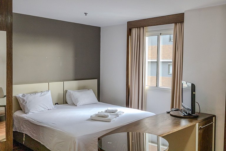 REDE CAPRI Prime location Flat Paulista - Academia, Piscina