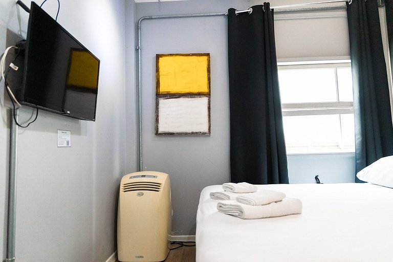 Charming Apartment close to Paulista Ave, Air-Con