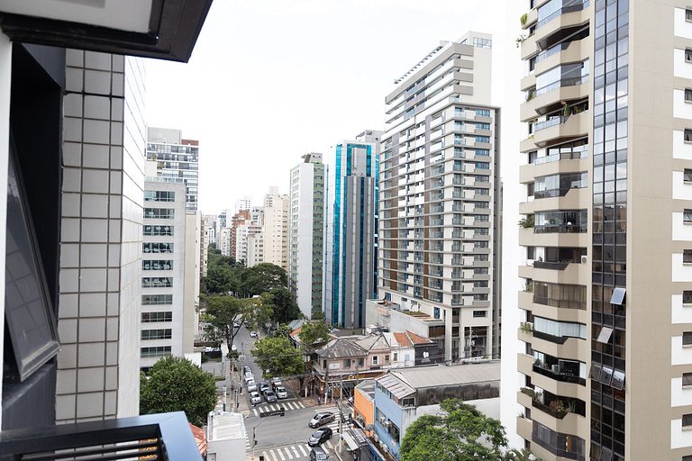 Ótimo Flat com ótima localização, condicionado e garagem