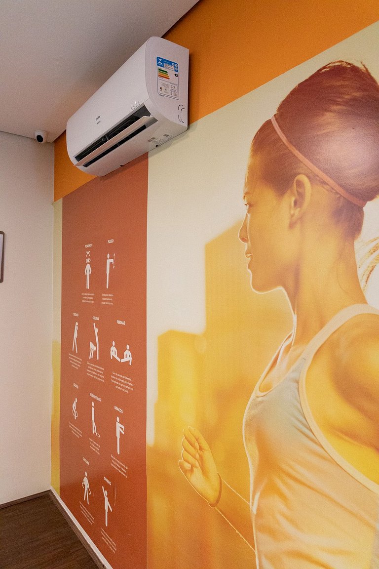 Ótimo Flat com ótima localização, condicionado e garagem