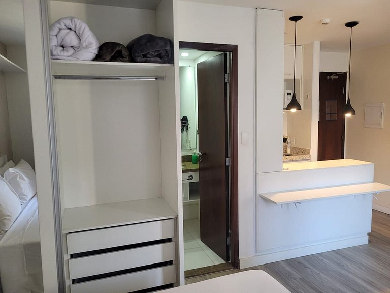 Capri Cozy Paulista Flat - Ar, Pisc. e Garag