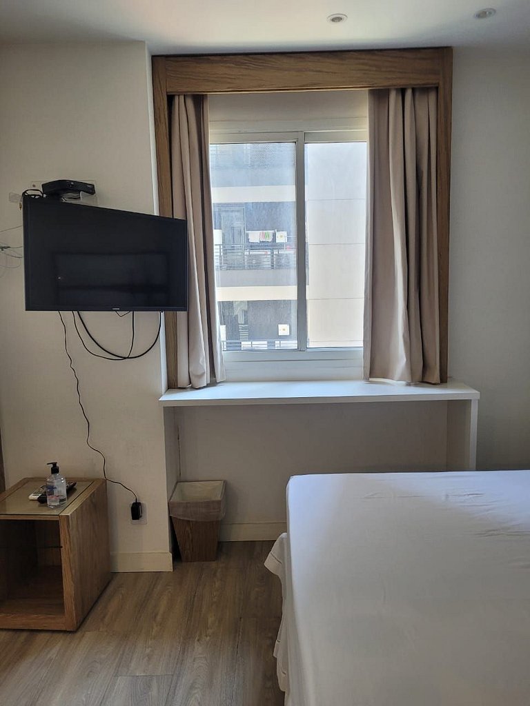 Capri Cozy Paulista Flat - Ar, Pisc. e Garag
