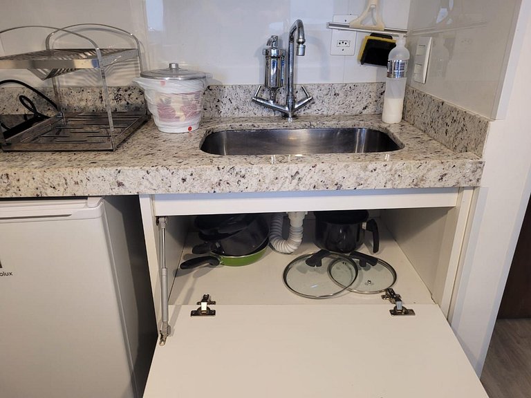 Capri Cozy Paulista Flat - Ar, Pisc. e Garag