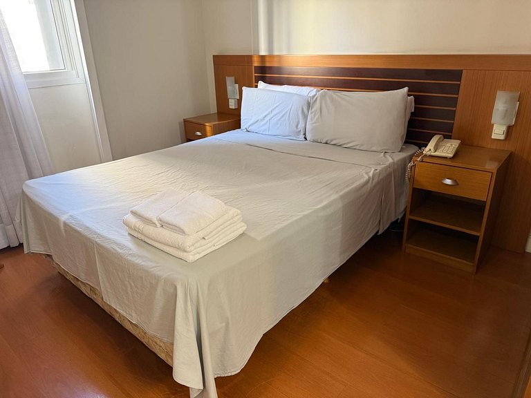 REDE CAPRI Elegant Beautiful Flat - Ar cond. e Piscina